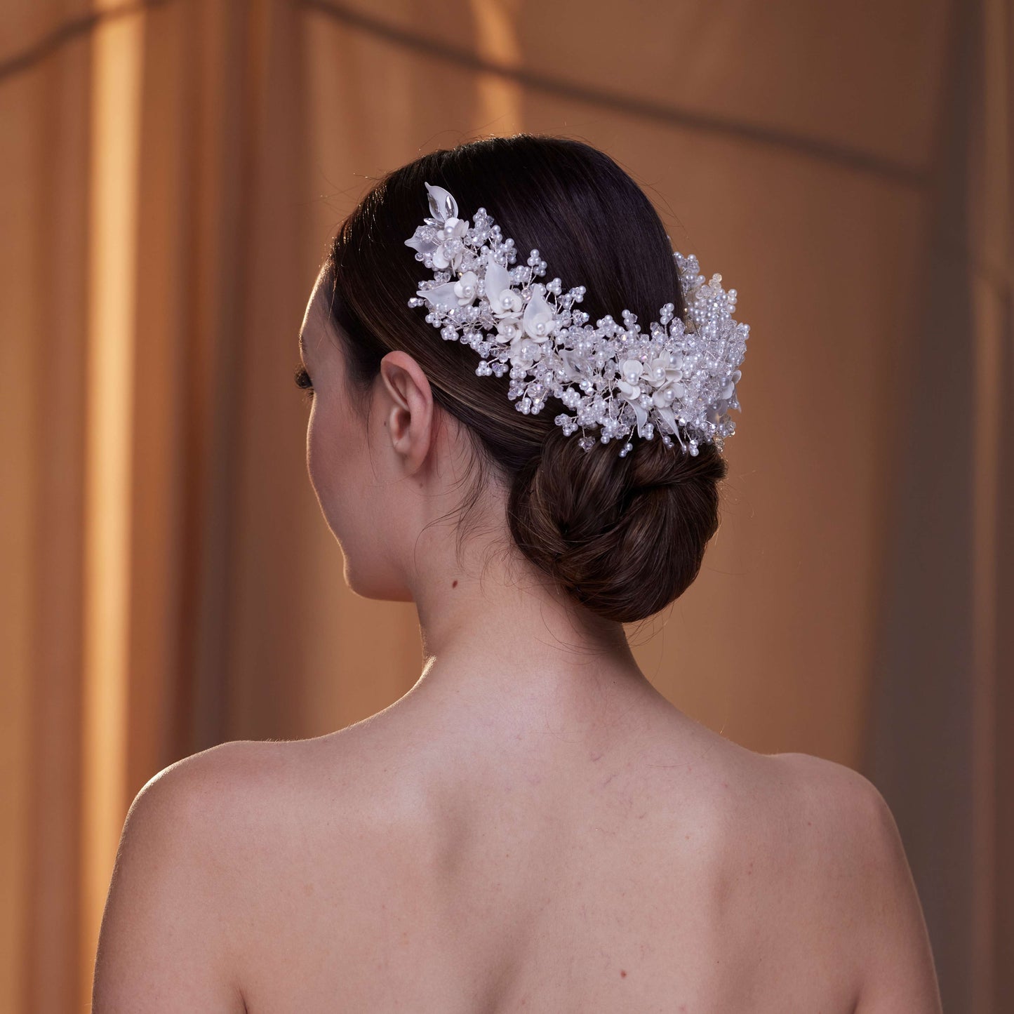 Exquisite Bridal Headpiece with Resin Flowers, Pearls, and Crystal Beads