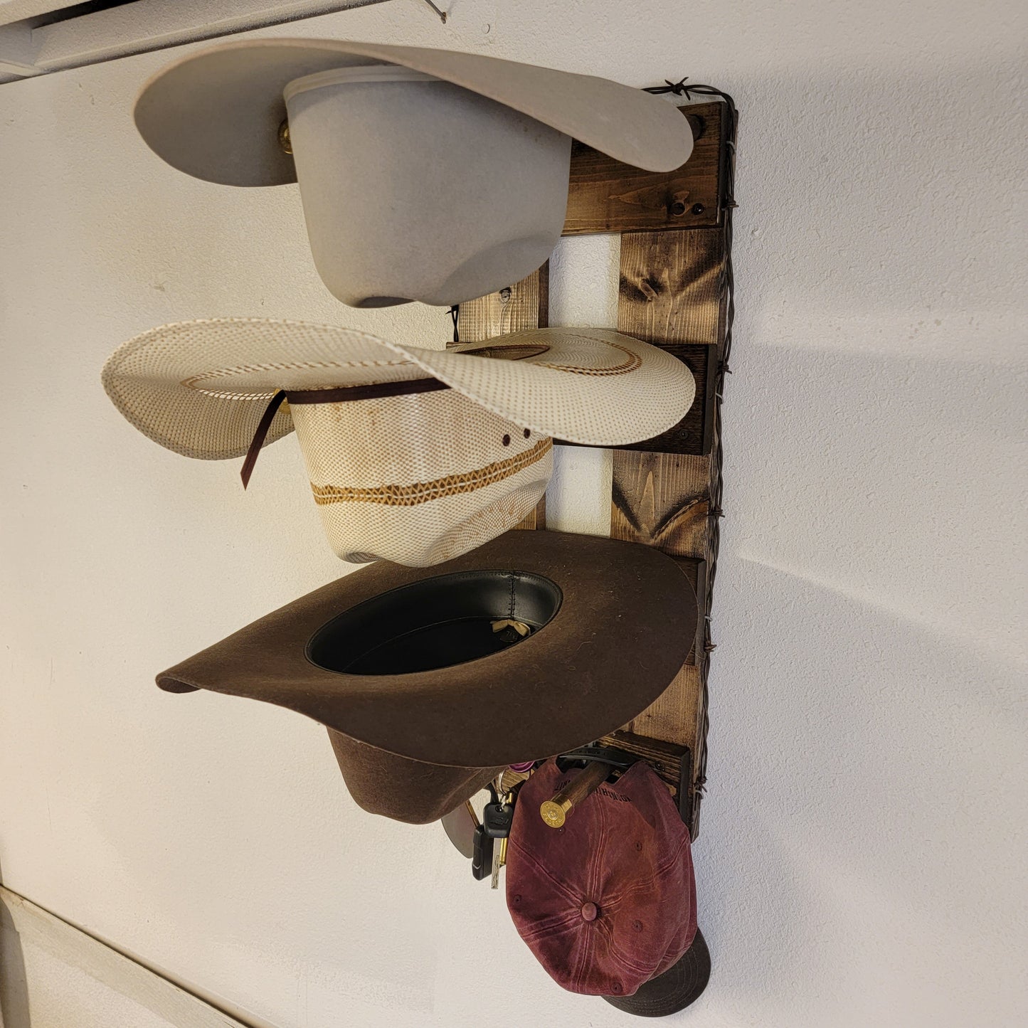 The 3-Hatter: Vertical Wall-Hanging Western Organization