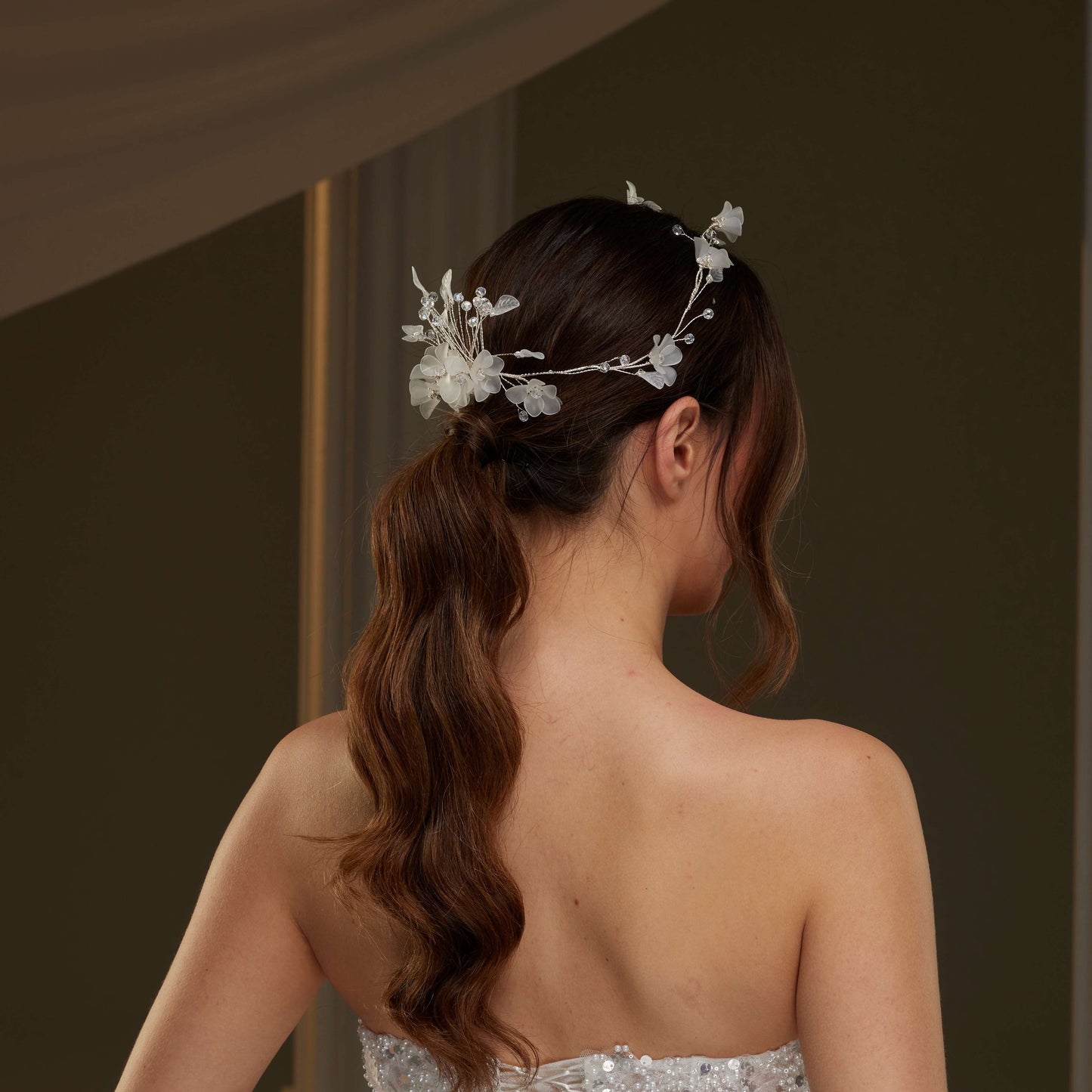 Elegant Crystal Beaded Floral Hair Comb
