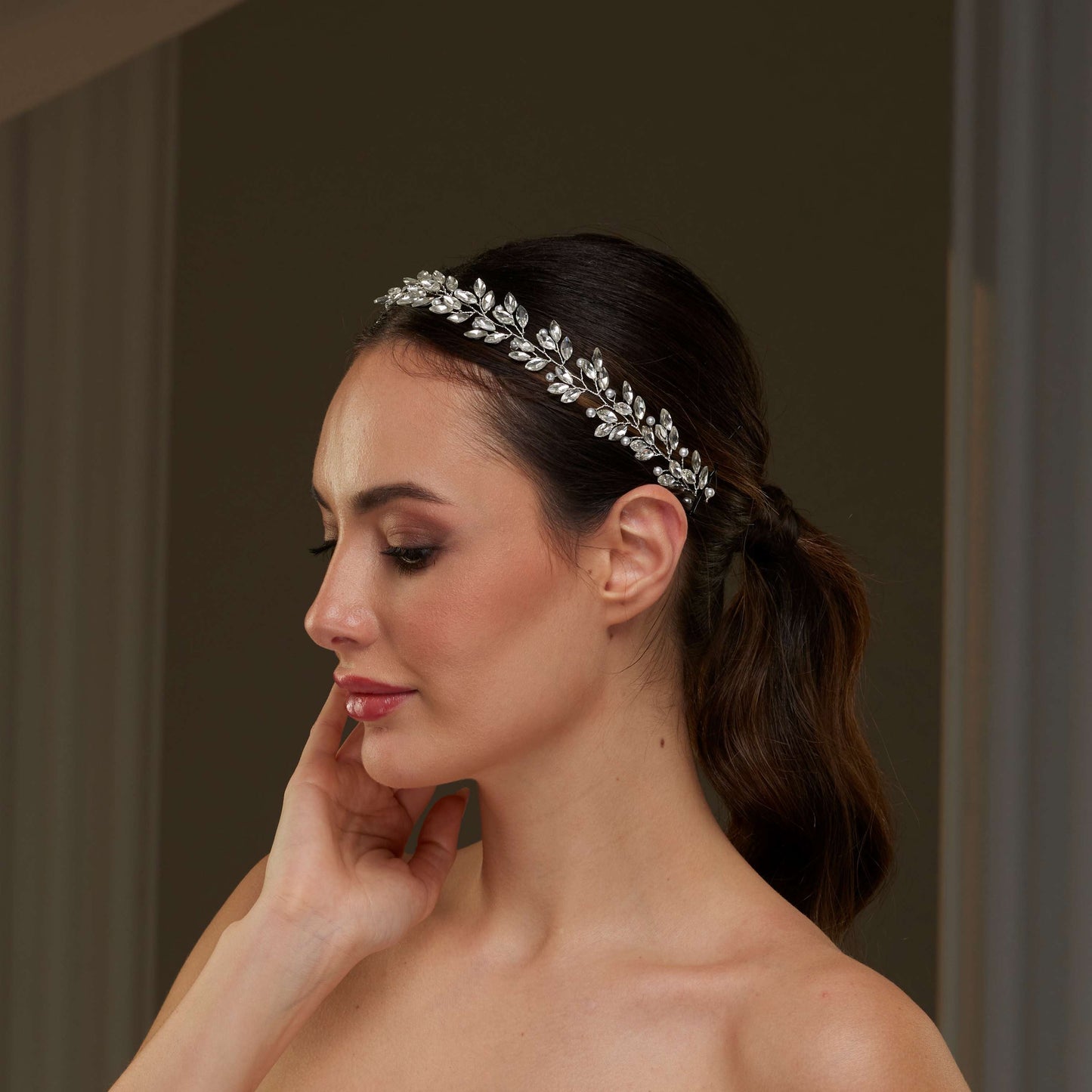 Crystal and Pearl Hair Vine