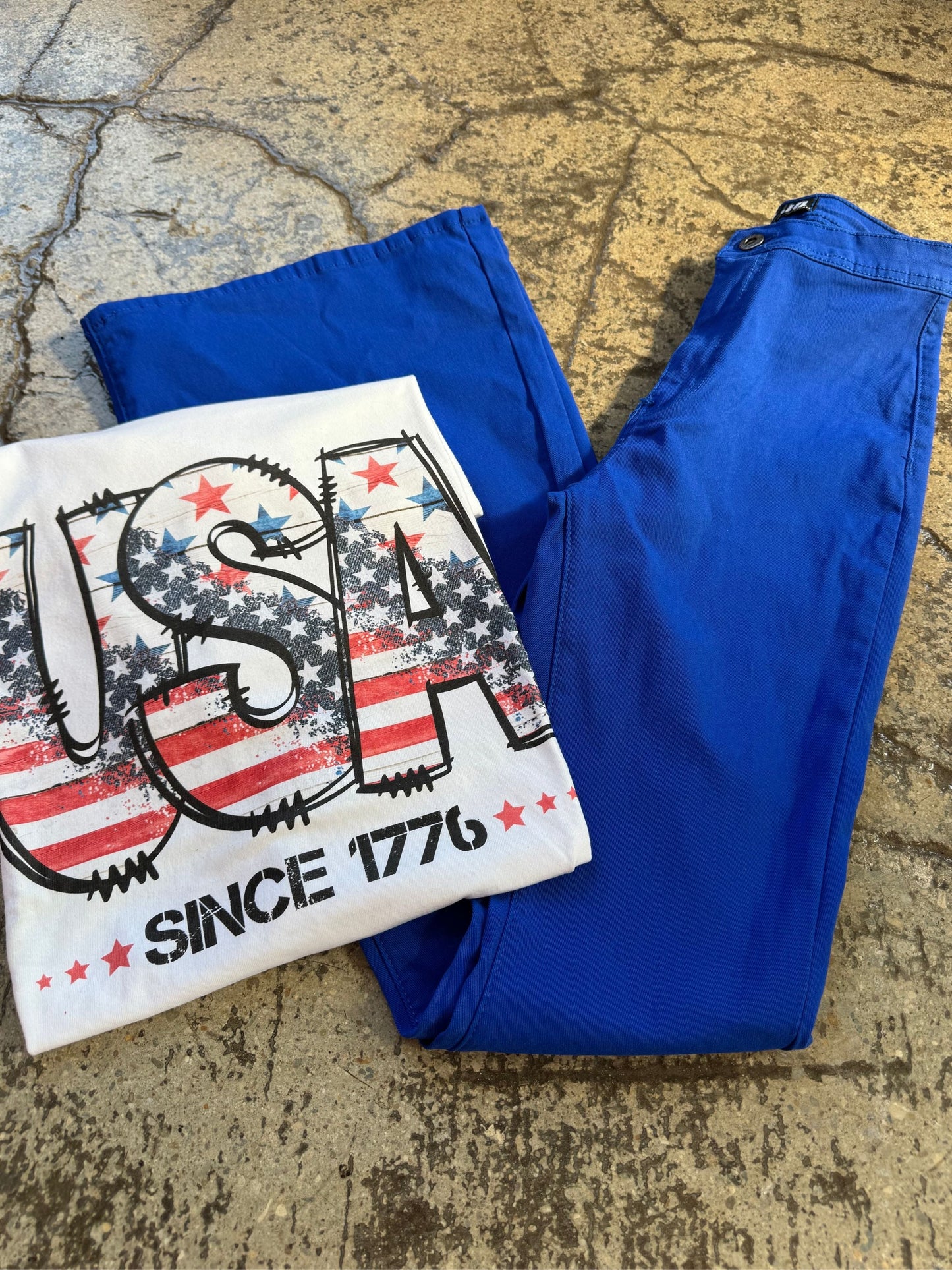 All American Flare Bundle (1 Fiona Flares + 1 Graphic Tee)