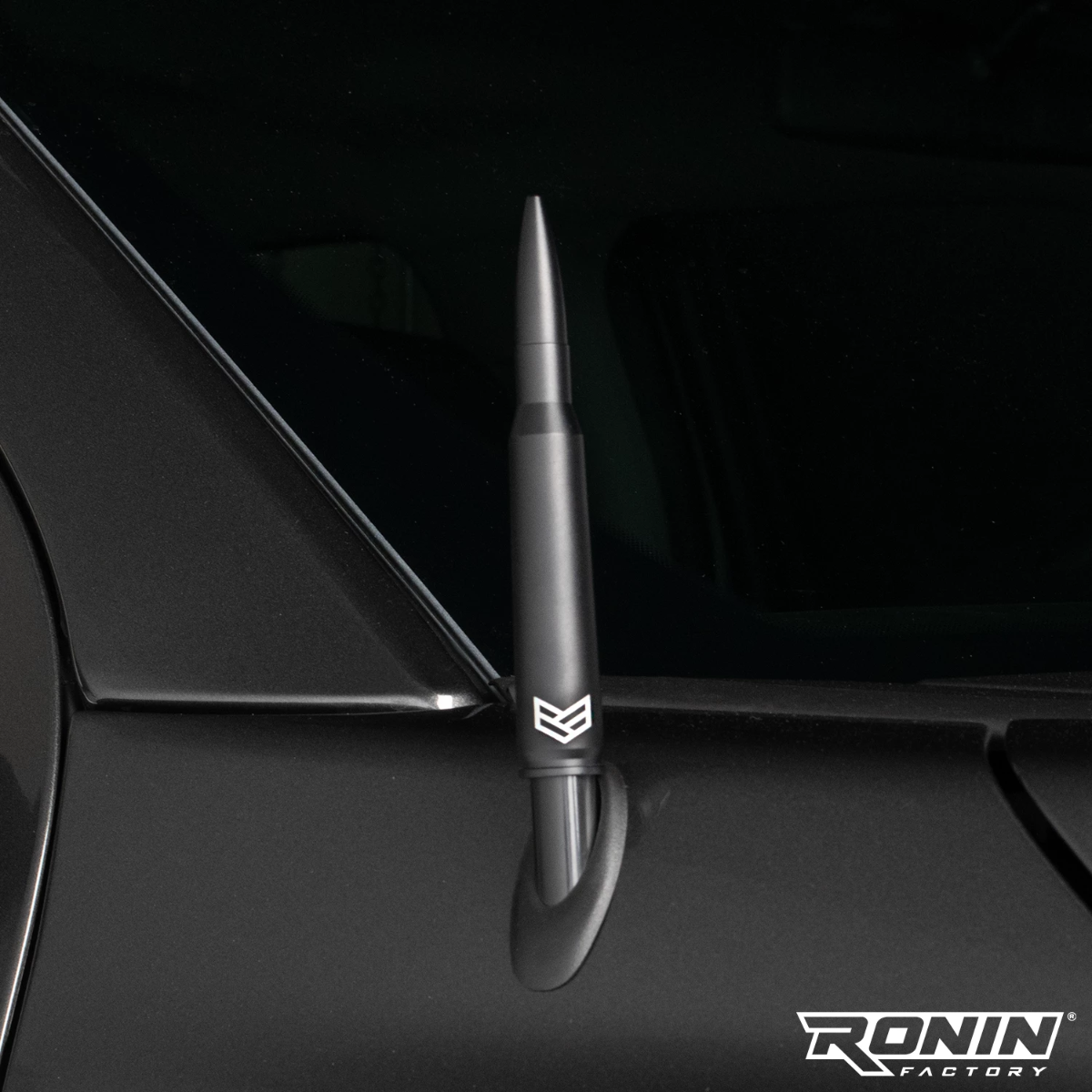 TUFFLOCK® BULLET ANTENNA FOR DODGE RAM