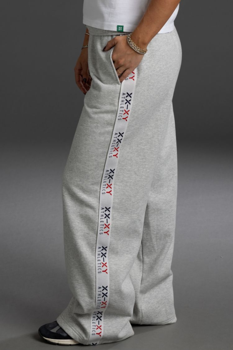 Fearless Fleece Sweatpant with Ribbon Logo (XX)
