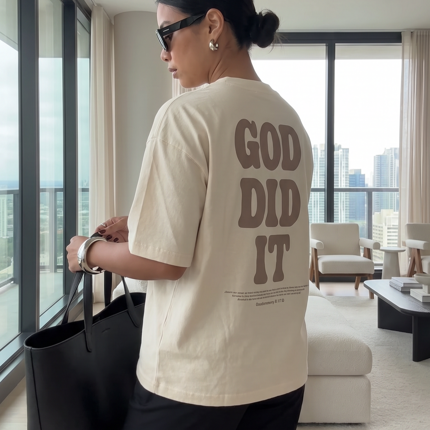 God Did It - Oversized Tee: 100% ring-spun cotton