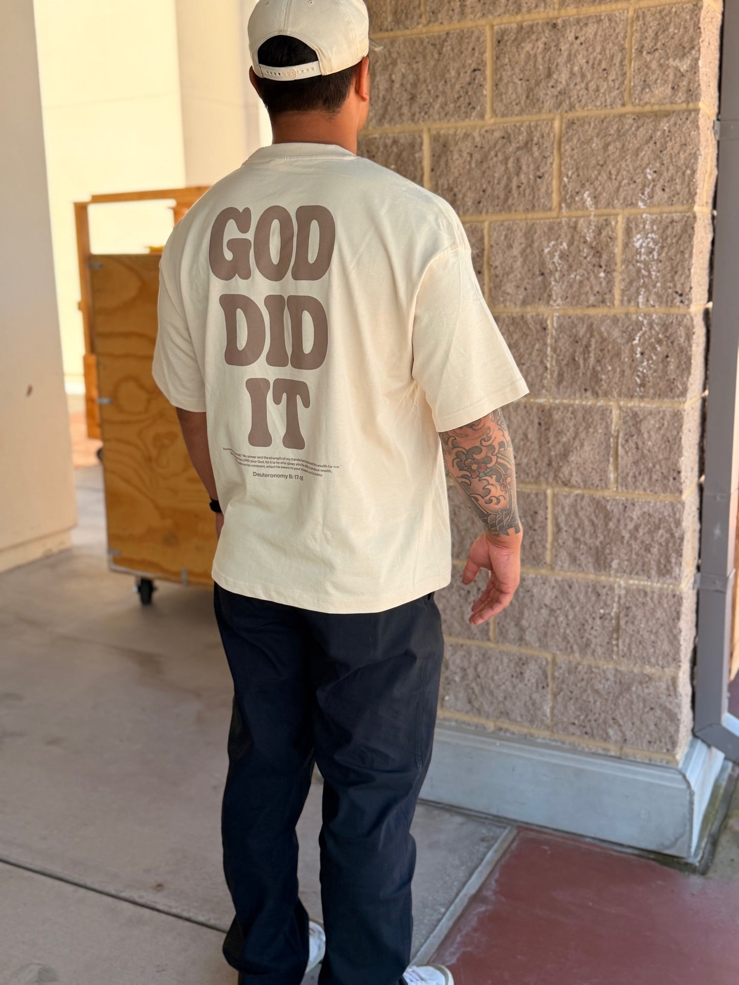 God Did It - Oversized Tee: 100% ring-spun cotton
