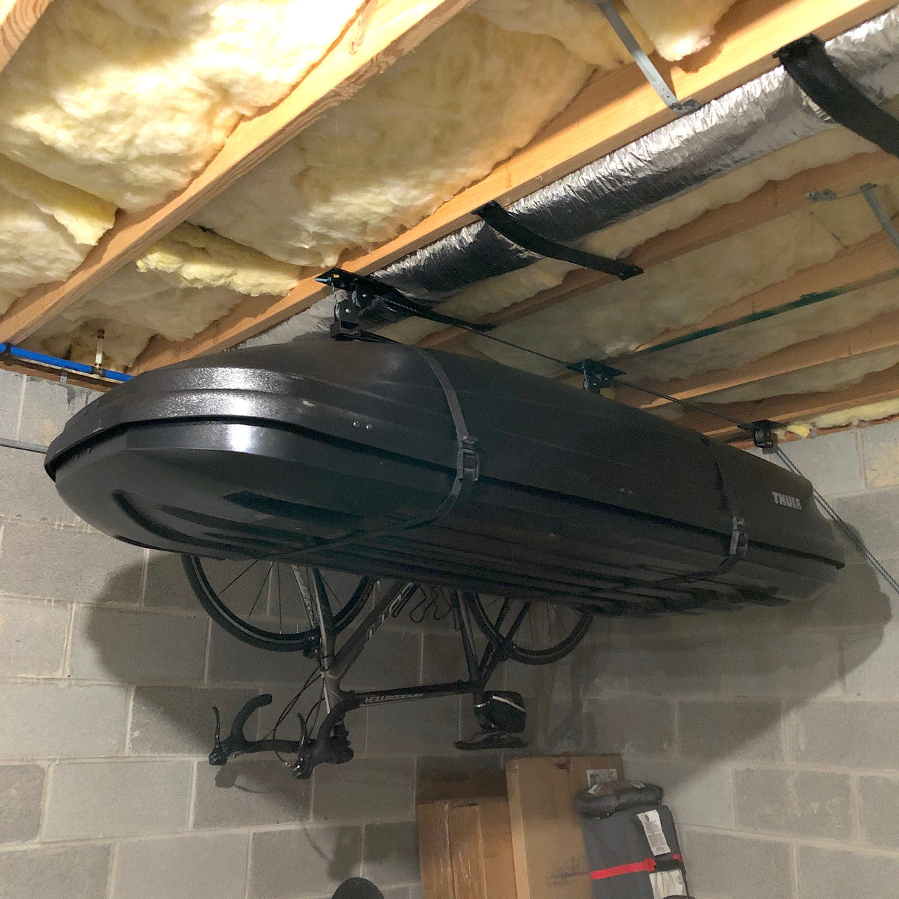 EasyLift Cargo Box Hoist | Holds up to 150 lbs