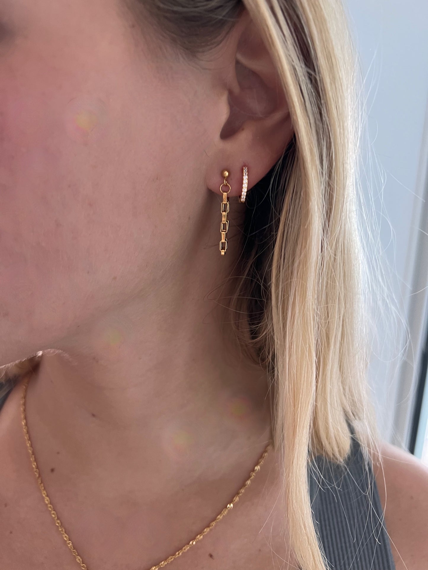 drop chain hoop