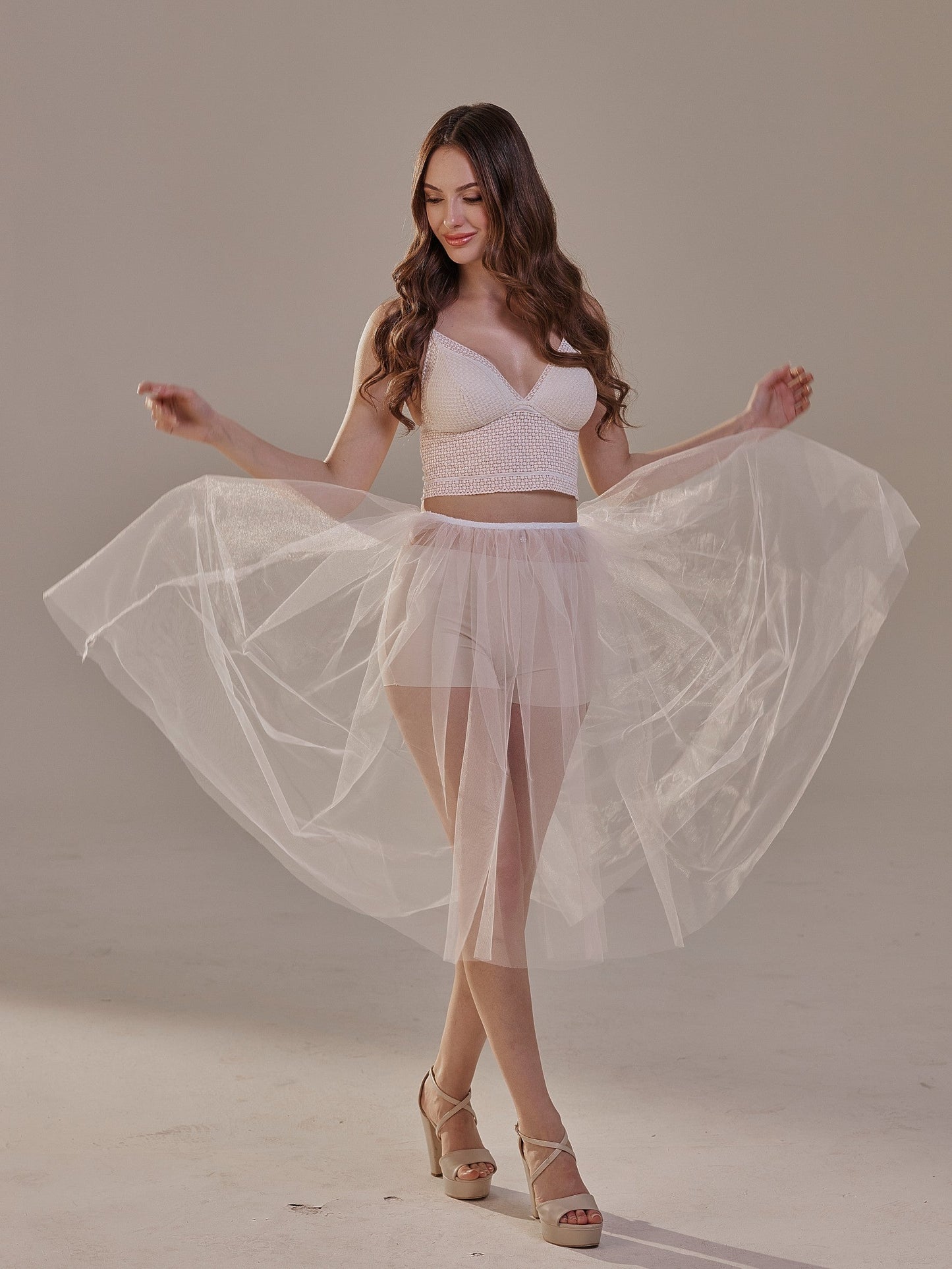 Short Soft White Tulle Skirt for Women , Flowy Mini Tulle Skirt, Bridal Party Skirt, Bachelorette Skirt