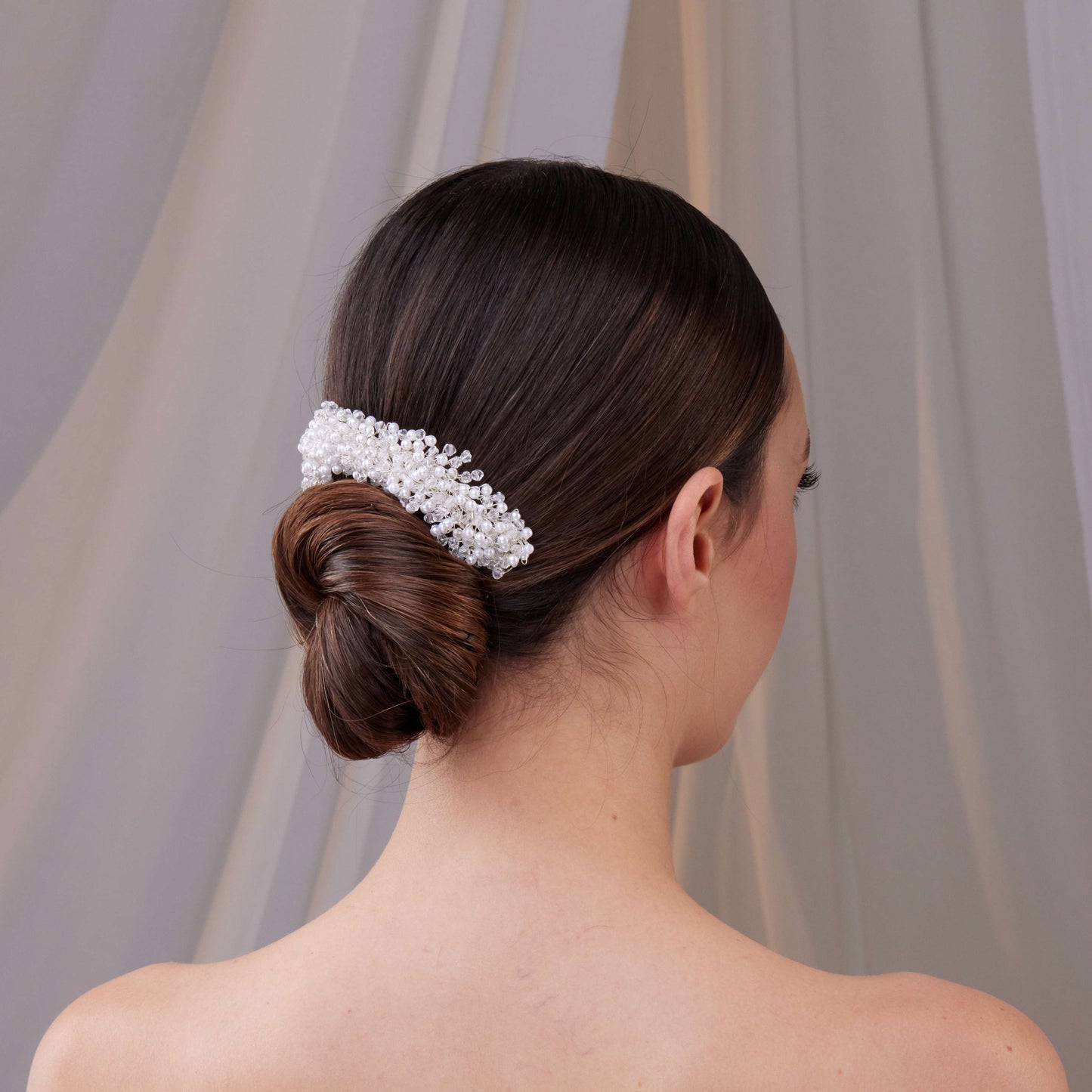 Elegant Pearl and Crystal Bridal Hair Comb