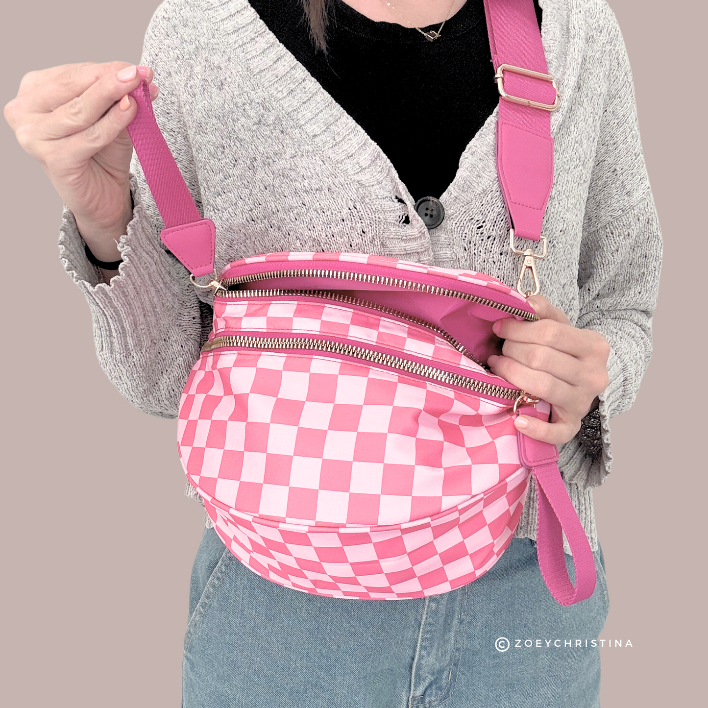 Chic & Spacious Checkered or Camo Crossbody Bag – 5 Glam Colors