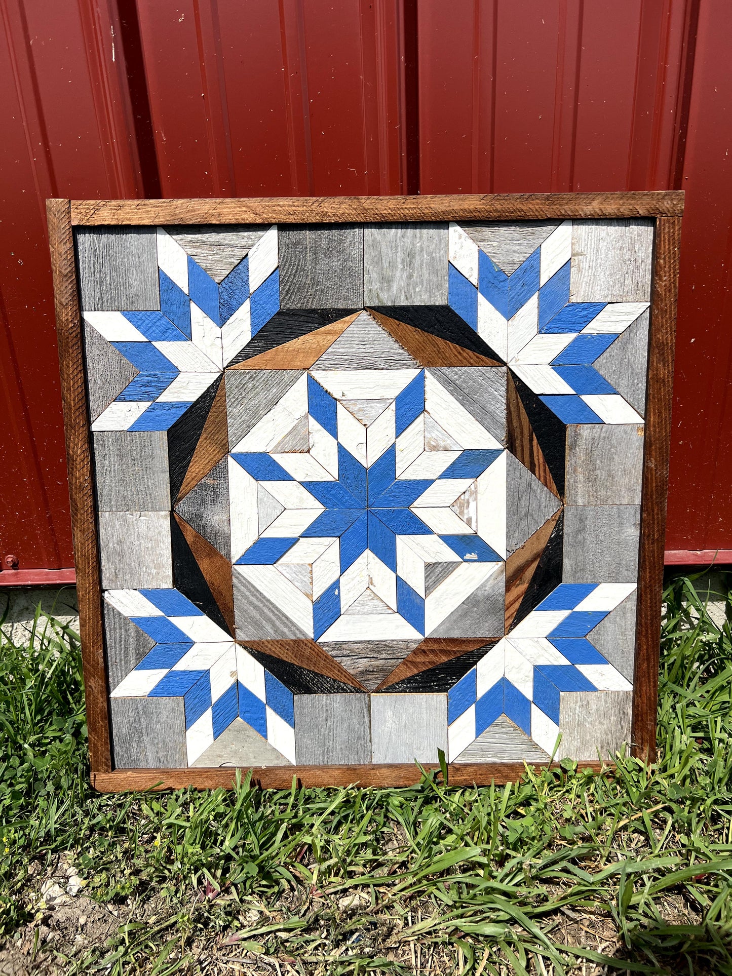 Amish Handmade Barn Quilt - Square (20.75 in x 20.75 in x 1 in)