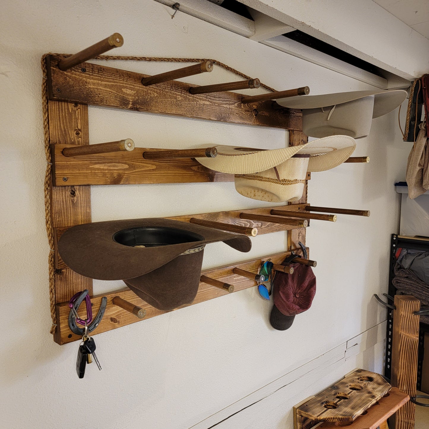 The 9-Hatter: Horizontal Wall-Hanging Western Organization