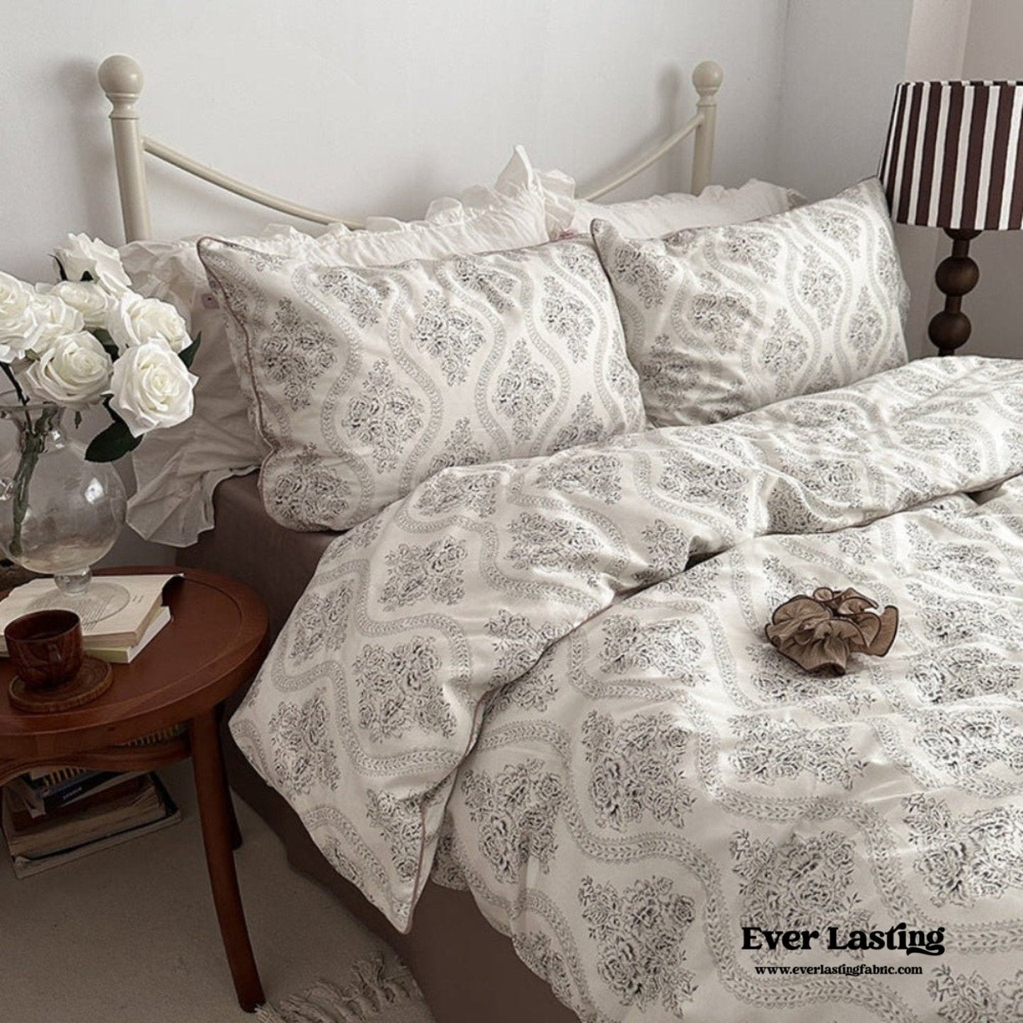 Hannah Vintage Floral Braids Cotton Bedding Set / Beige