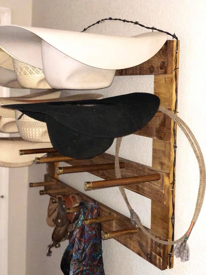 The 9-Hatter: Horizontal Wall-Hanging Western Organization