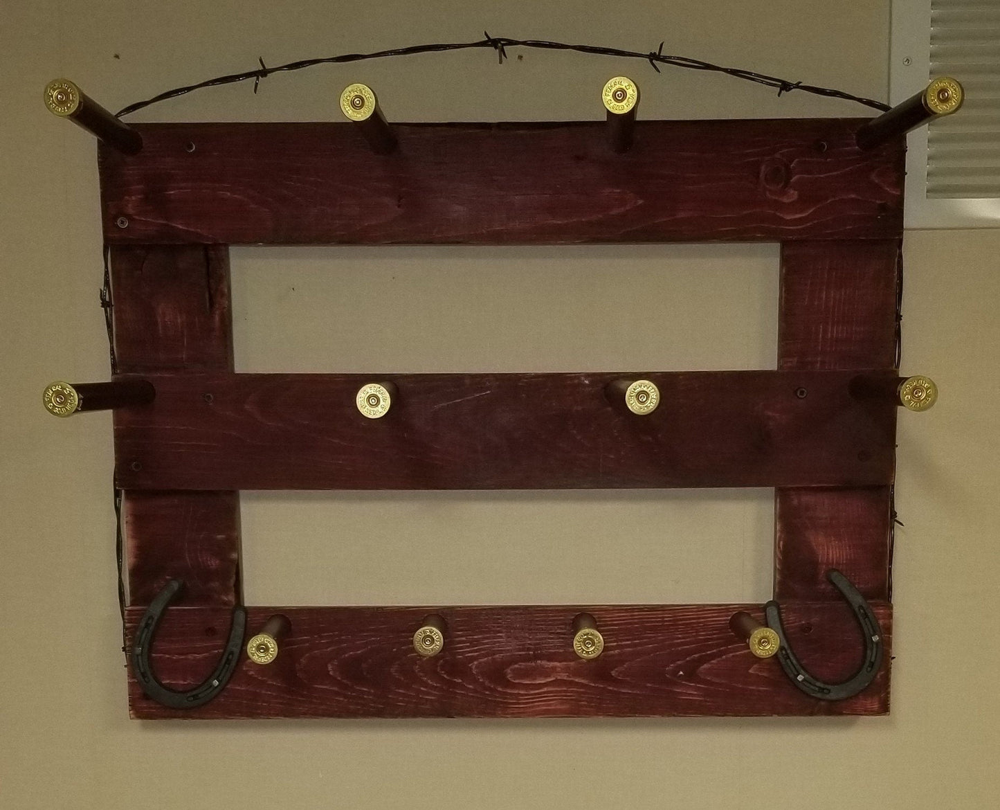 The 4-Hatter: Horizontal Wall-Hanging Western Organization