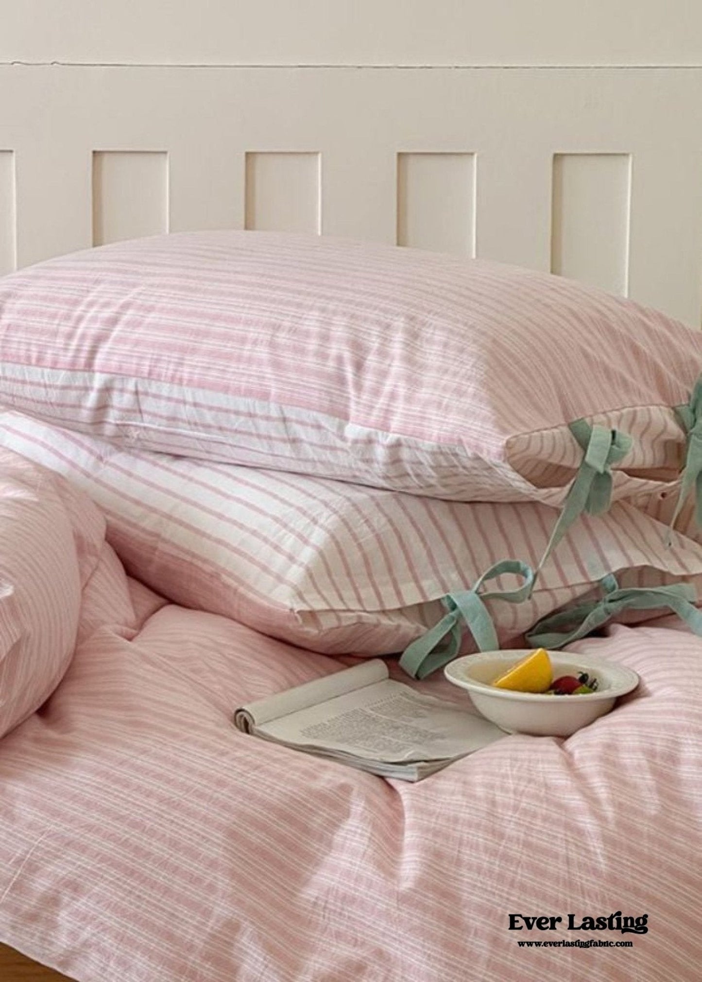 Josie Bow Tied Striped Bedding Set / Cream