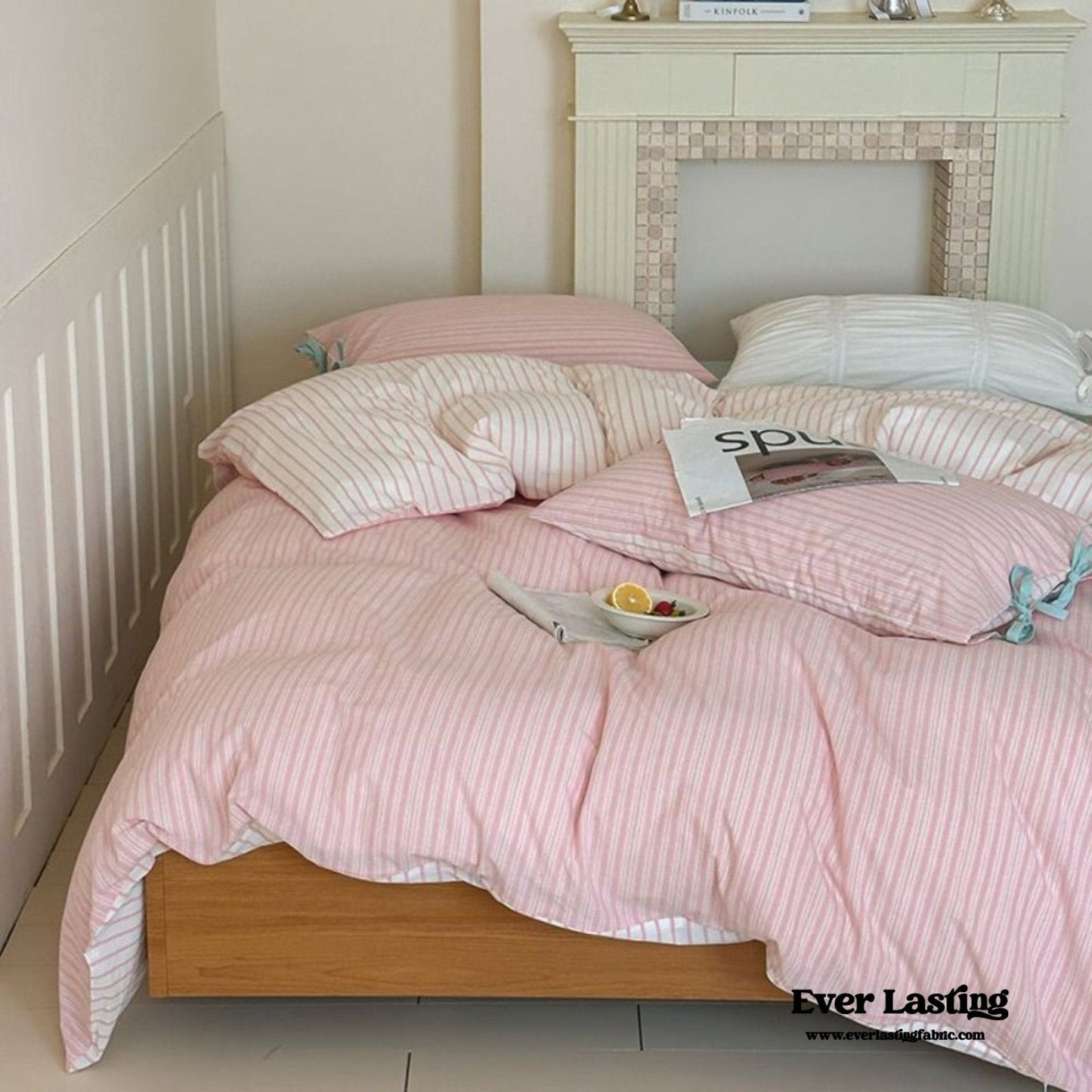 Josie Bow Tied Striped Bedding Set / Cream