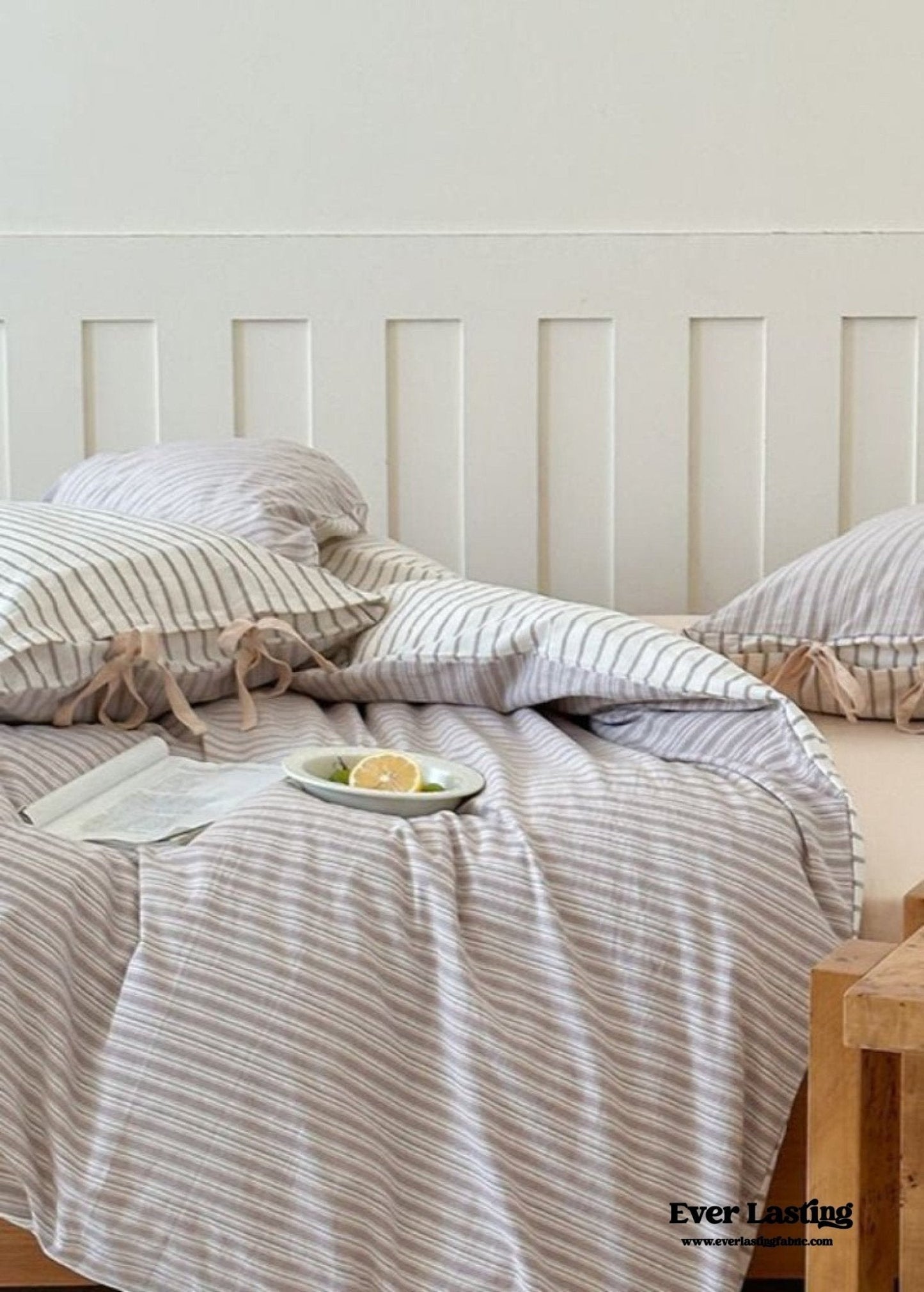 Josie Bow Tied Striped Bedding Set / Pink
