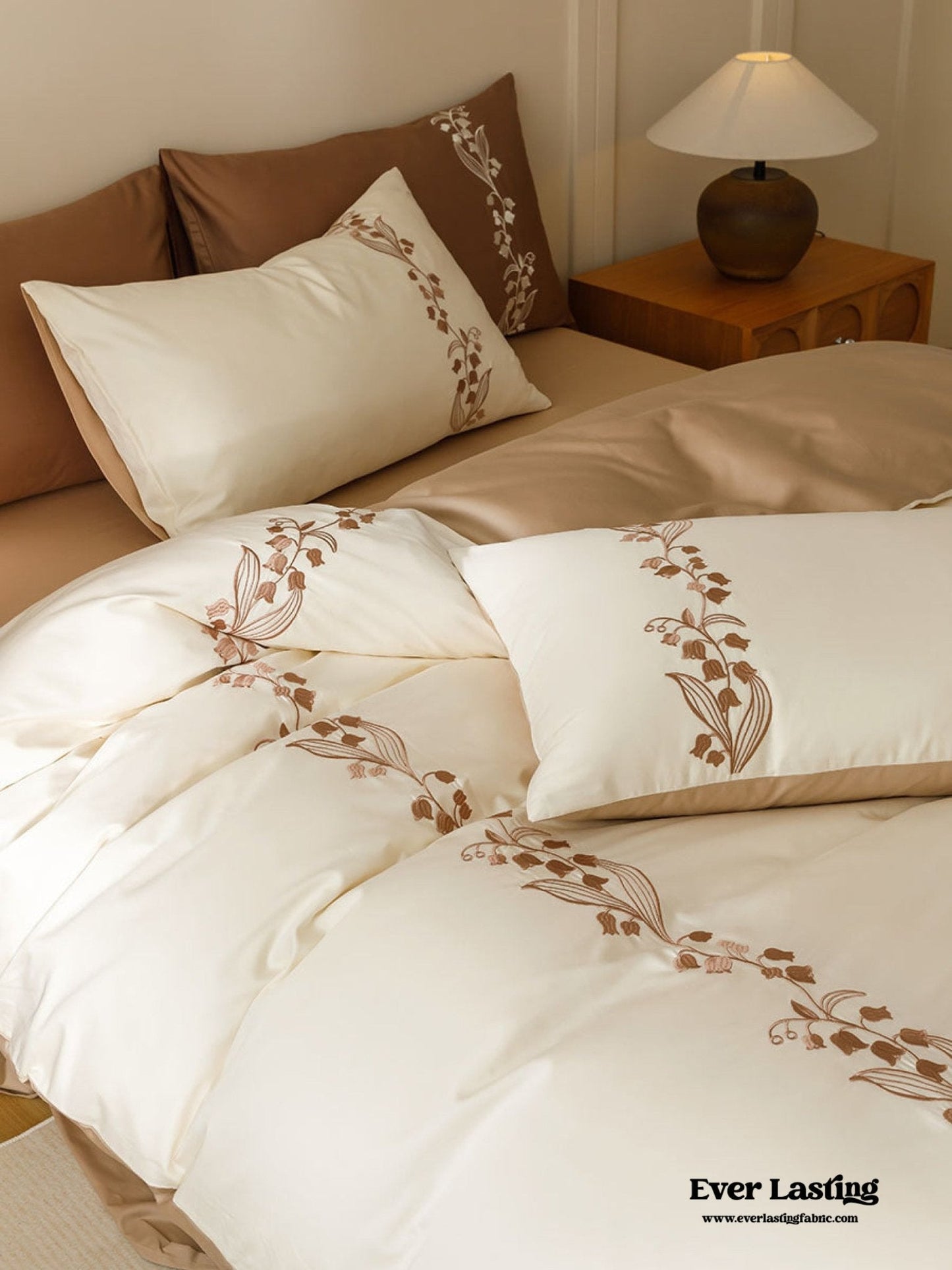 Lily of the Valley Embroidered Silky Bedding Set / Cream