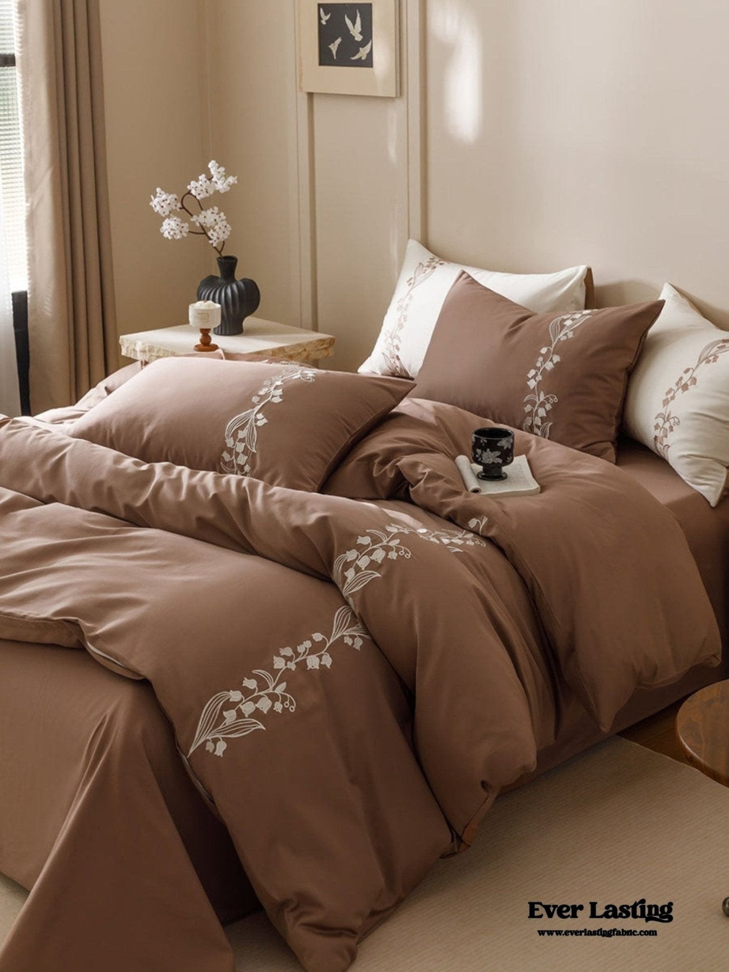 Lily of the Valley Embroidered Silky Bedding Set / Purple