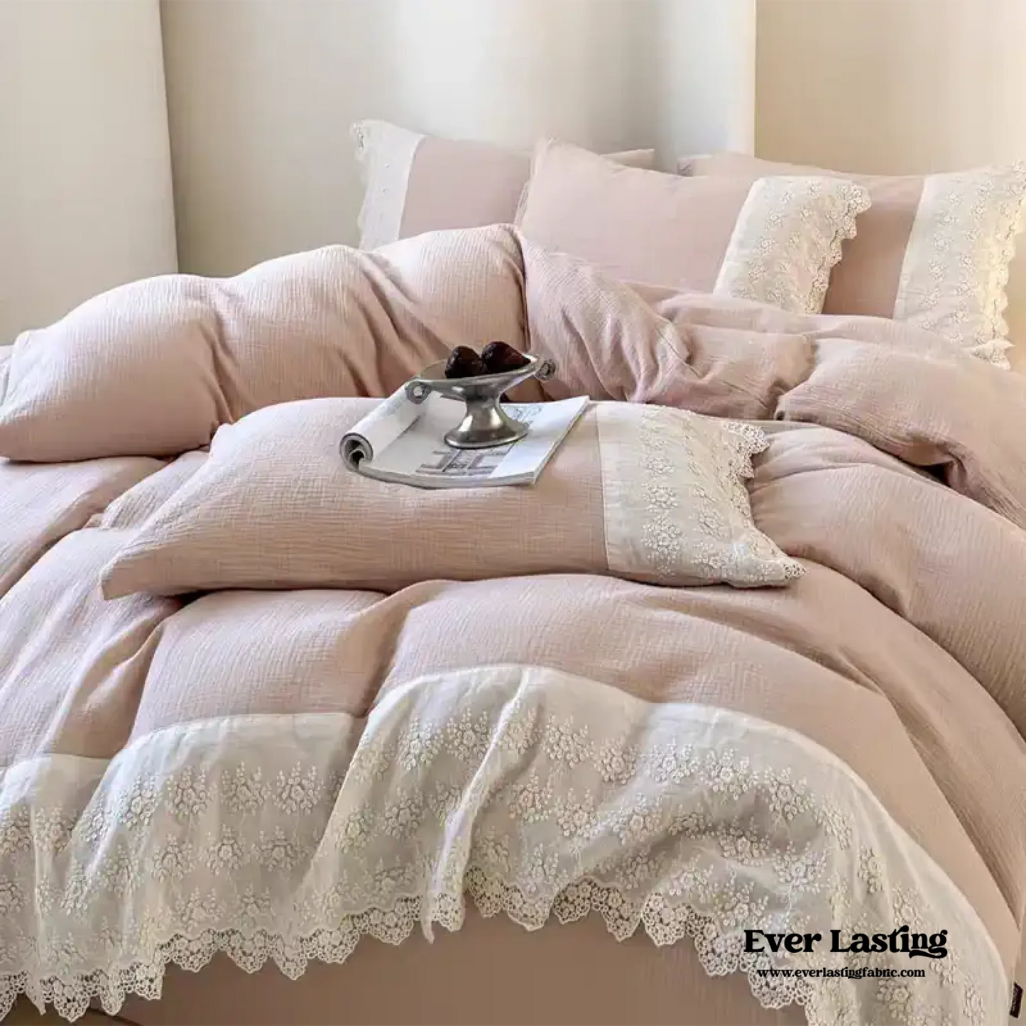 Margaux Lace Double Gauze Bedding Set / Sage Green