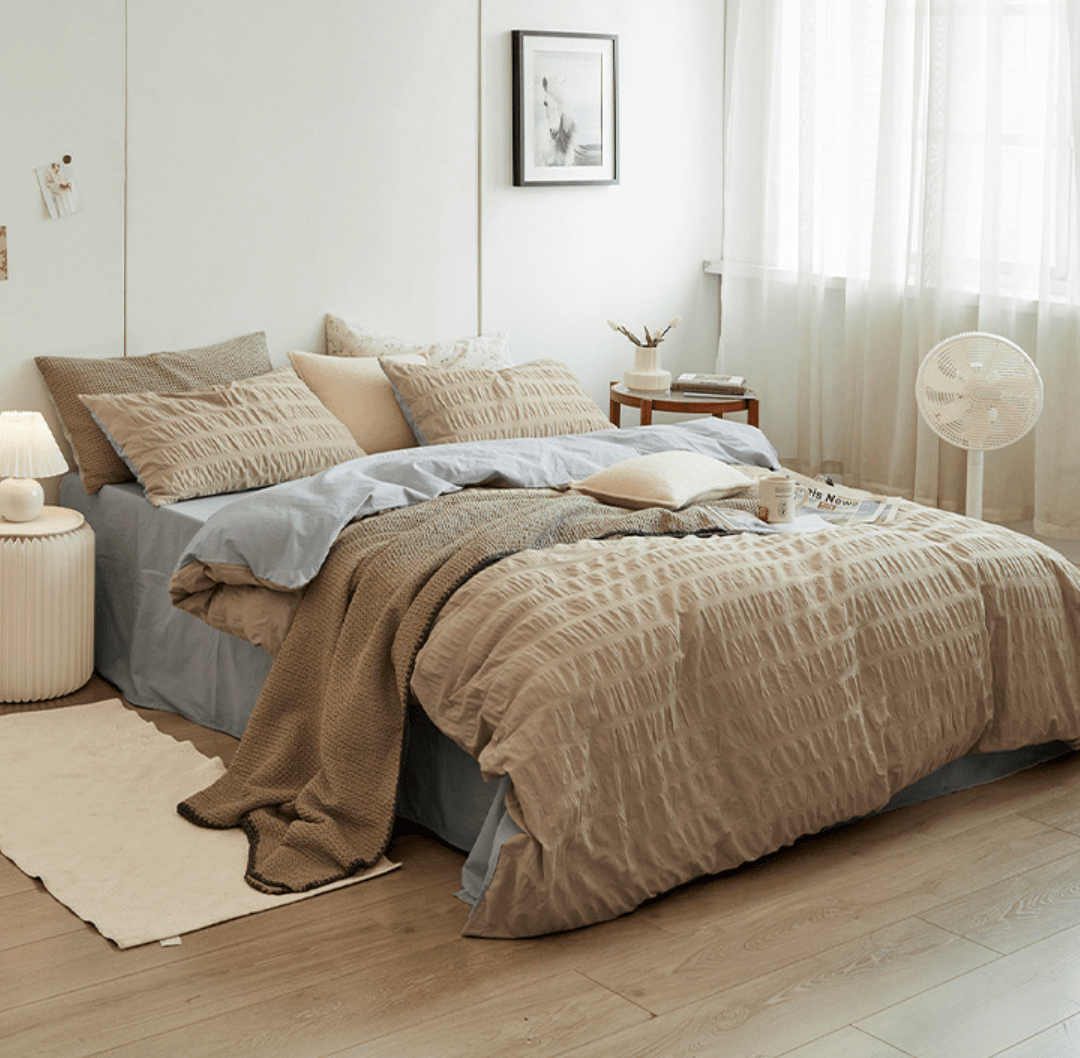 Minimal Bubble Textured Bedding Set / Beige