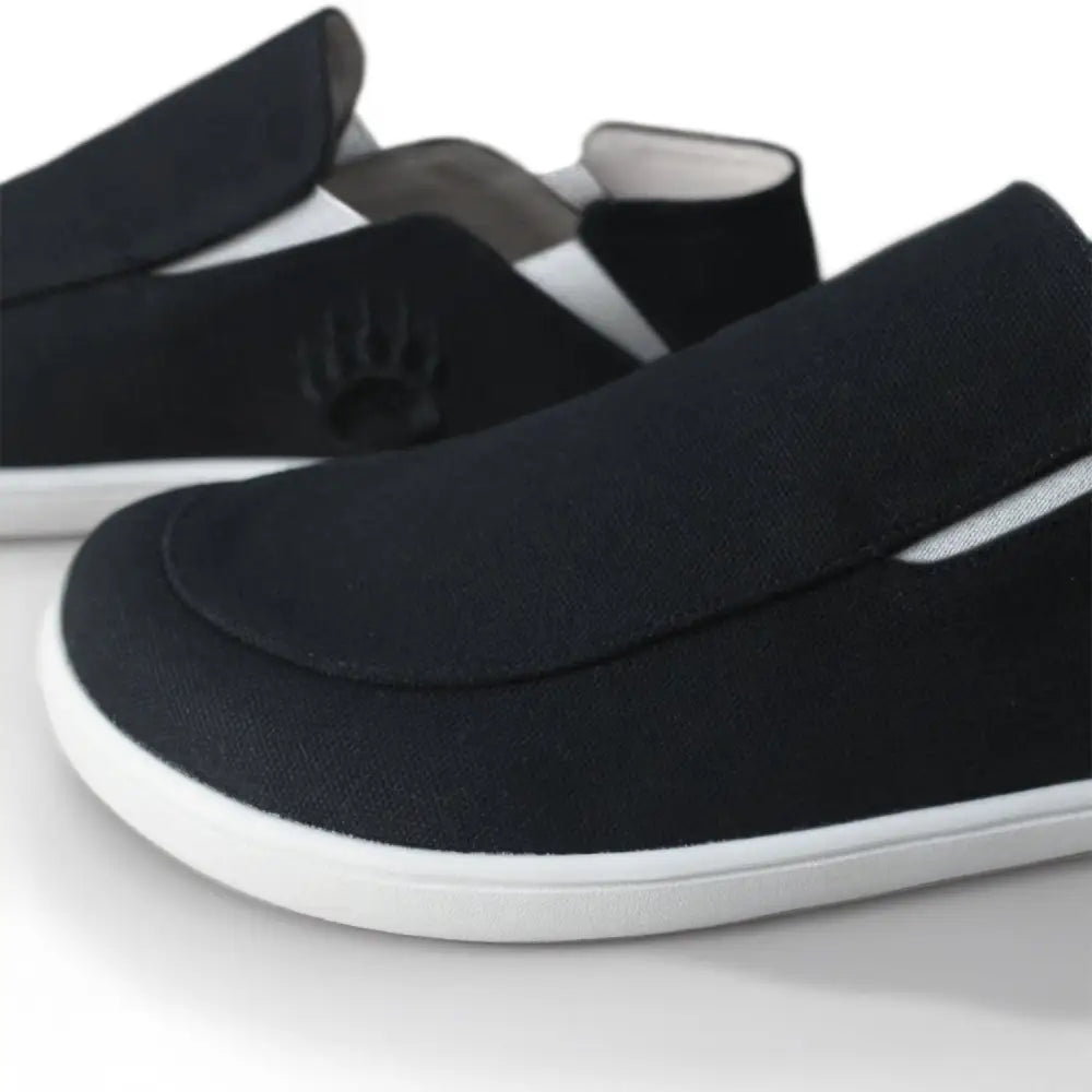 Oso CG2 - Black/White