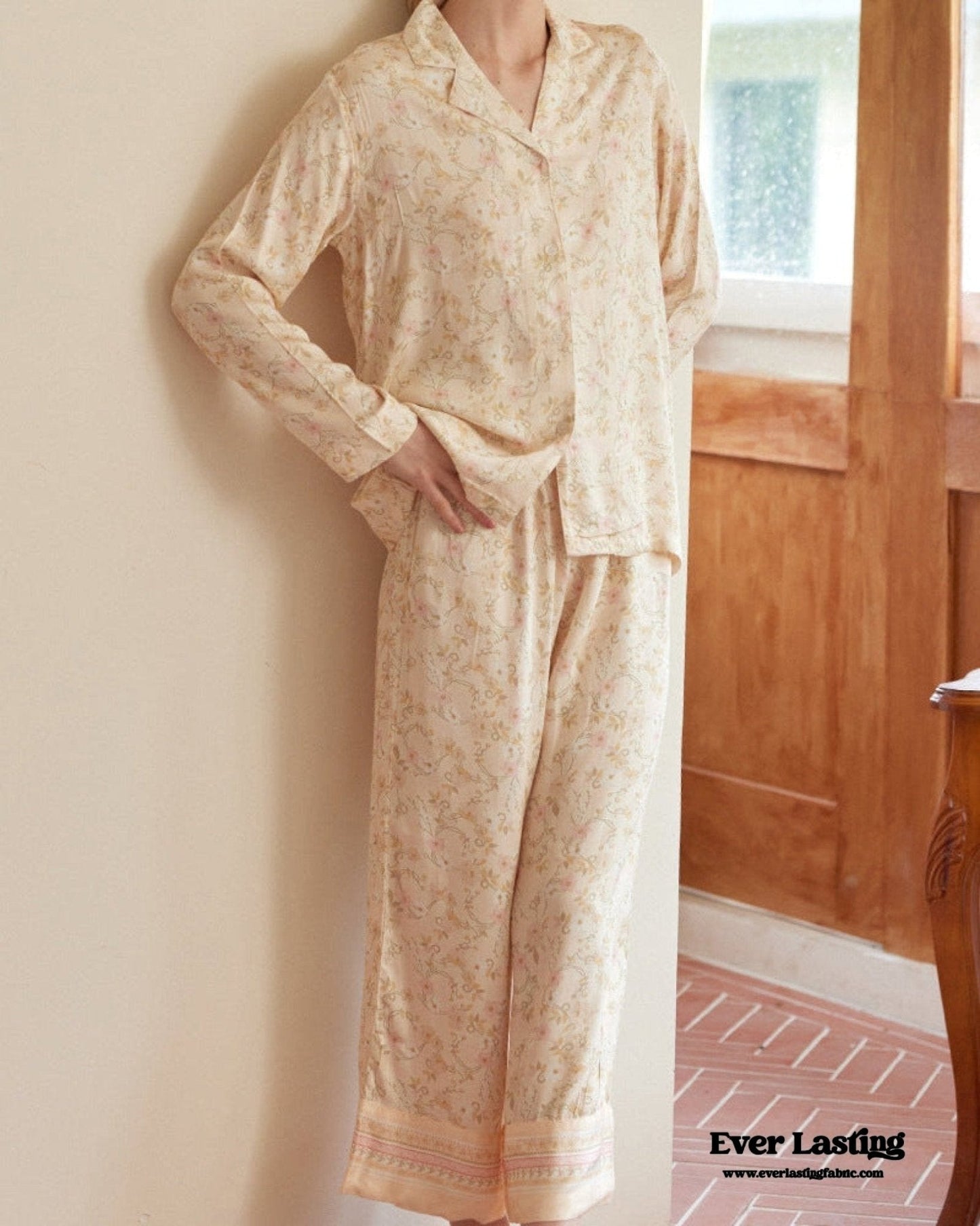 Pastoral Floral Short-Sleeve Long-Pants Pajama Set / Green