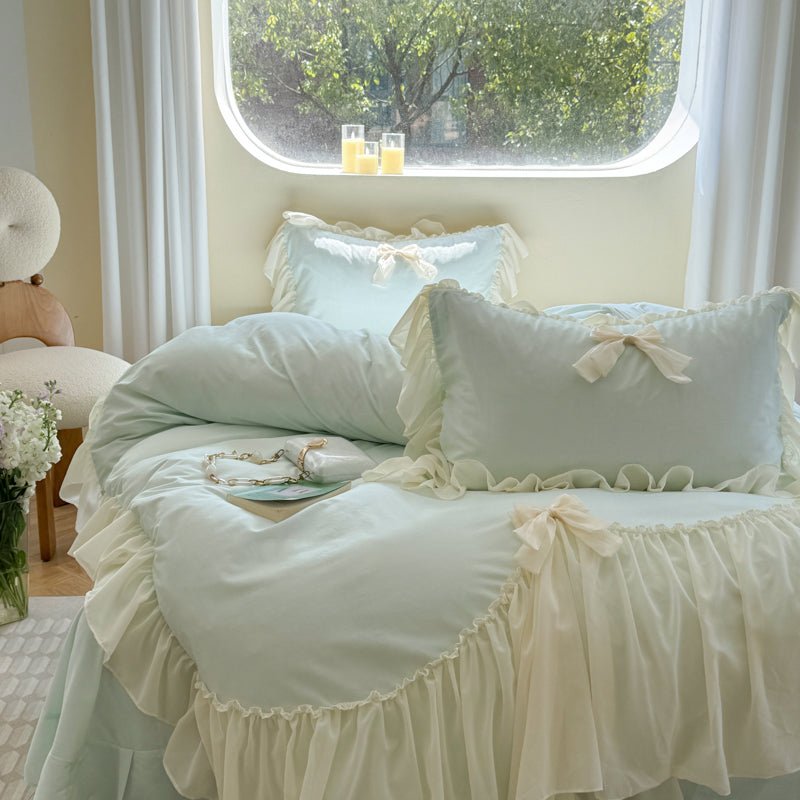 Ribbon Bow Airy Lace Bedding Set / Cream White