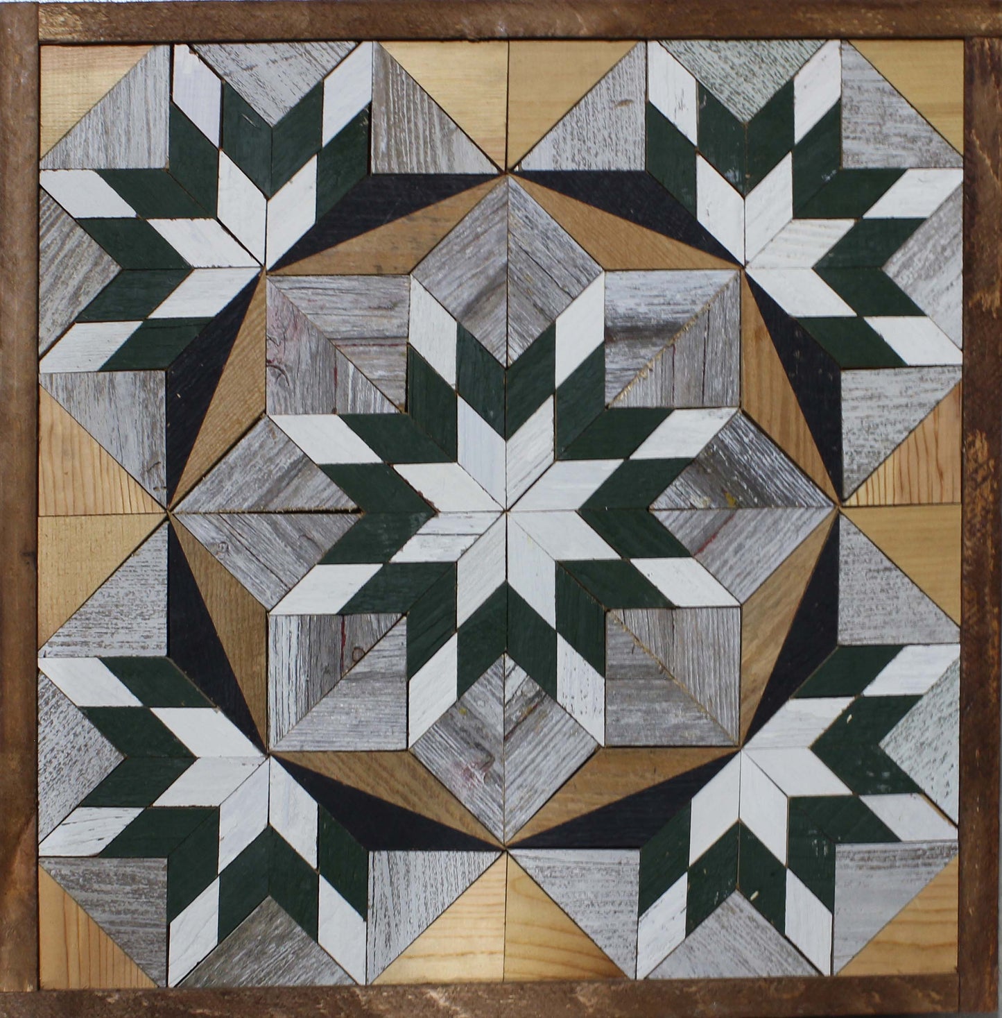 Amish Handmade Barn Quilt - Square (20.75 in x 20.75 in x 1 in)