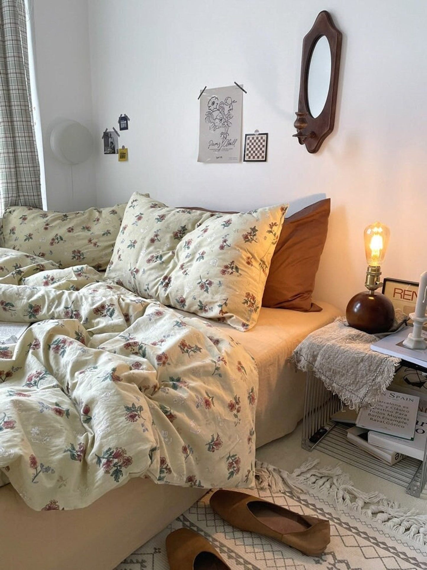 Vintage Inspired Floral Duvet Cover / Brown + Beige