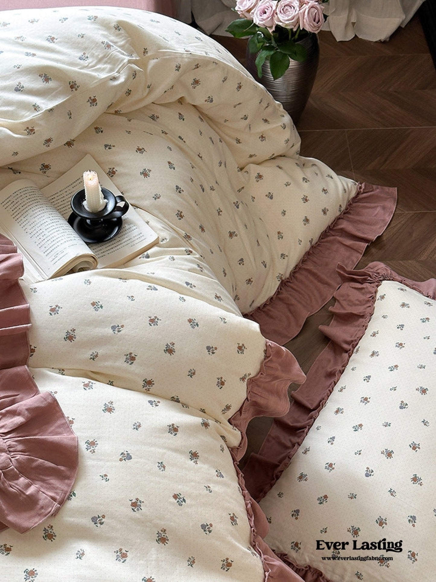 Vivienne Floral Double Gauze Bedding Set / Blush Pink