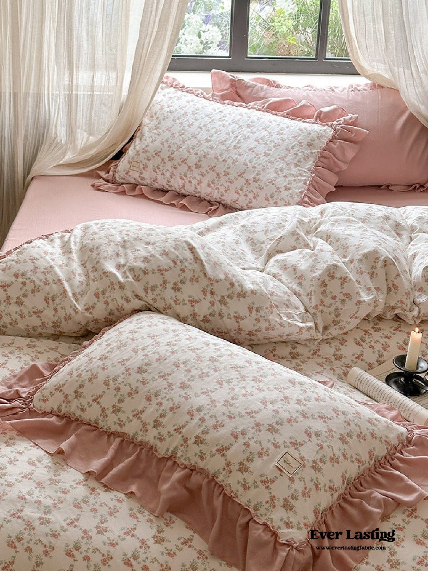 Vivienne Floral Double Gauze Bedding Set / Cobalt Blue