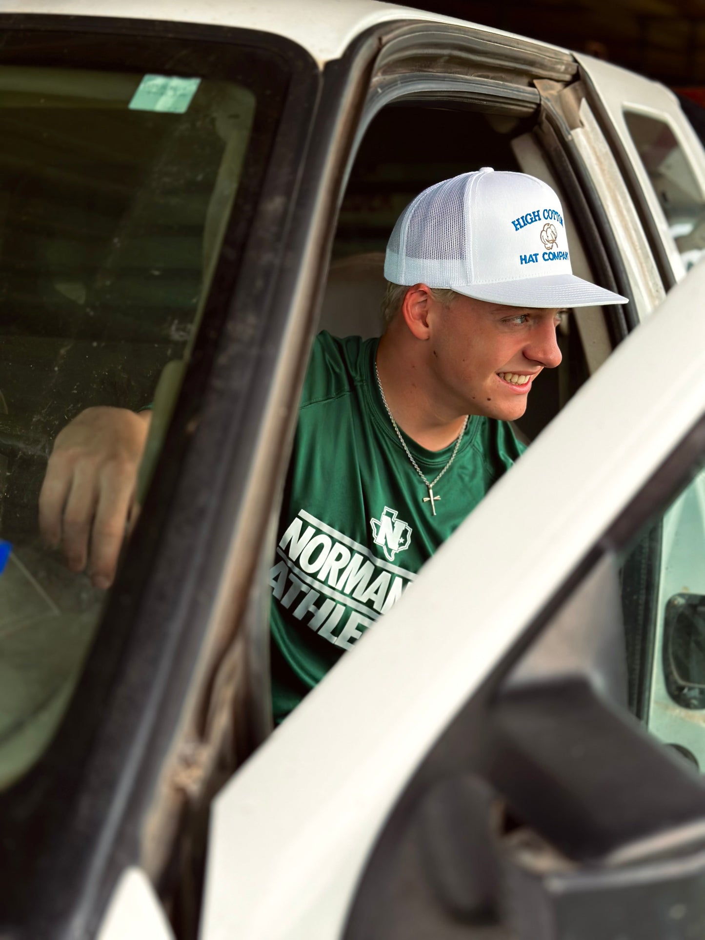 Cotton Top Flat Bill White