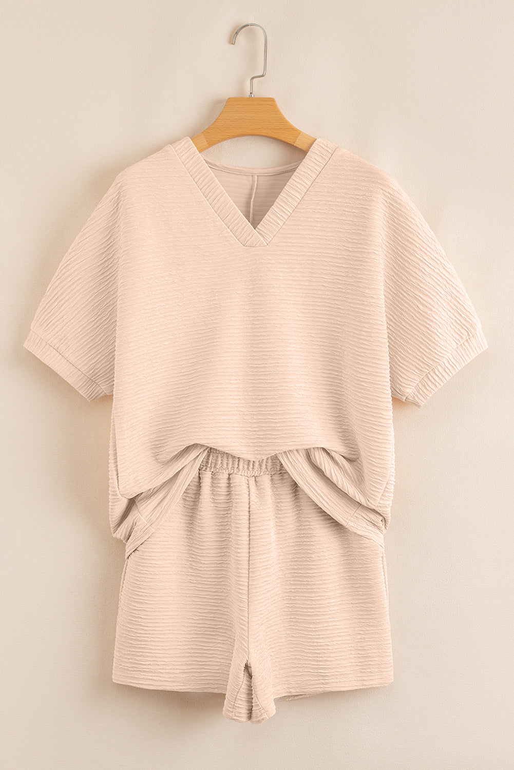 Luxury Textured V Neck T Shirt and Shorts Set