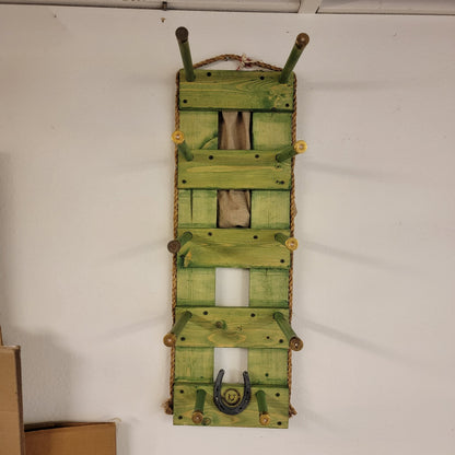 The 4-Hatter: Vertical Wall-Hanging Western Organization