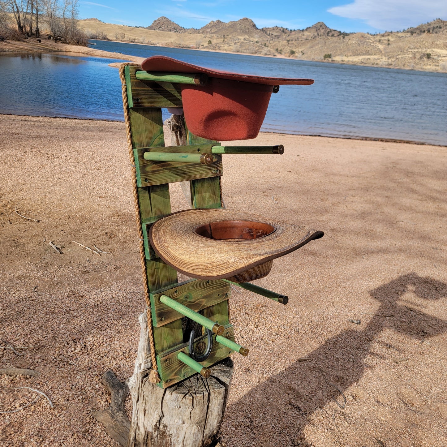 The 4-Hatter: Vertical Wall-Hanging Western Organization
