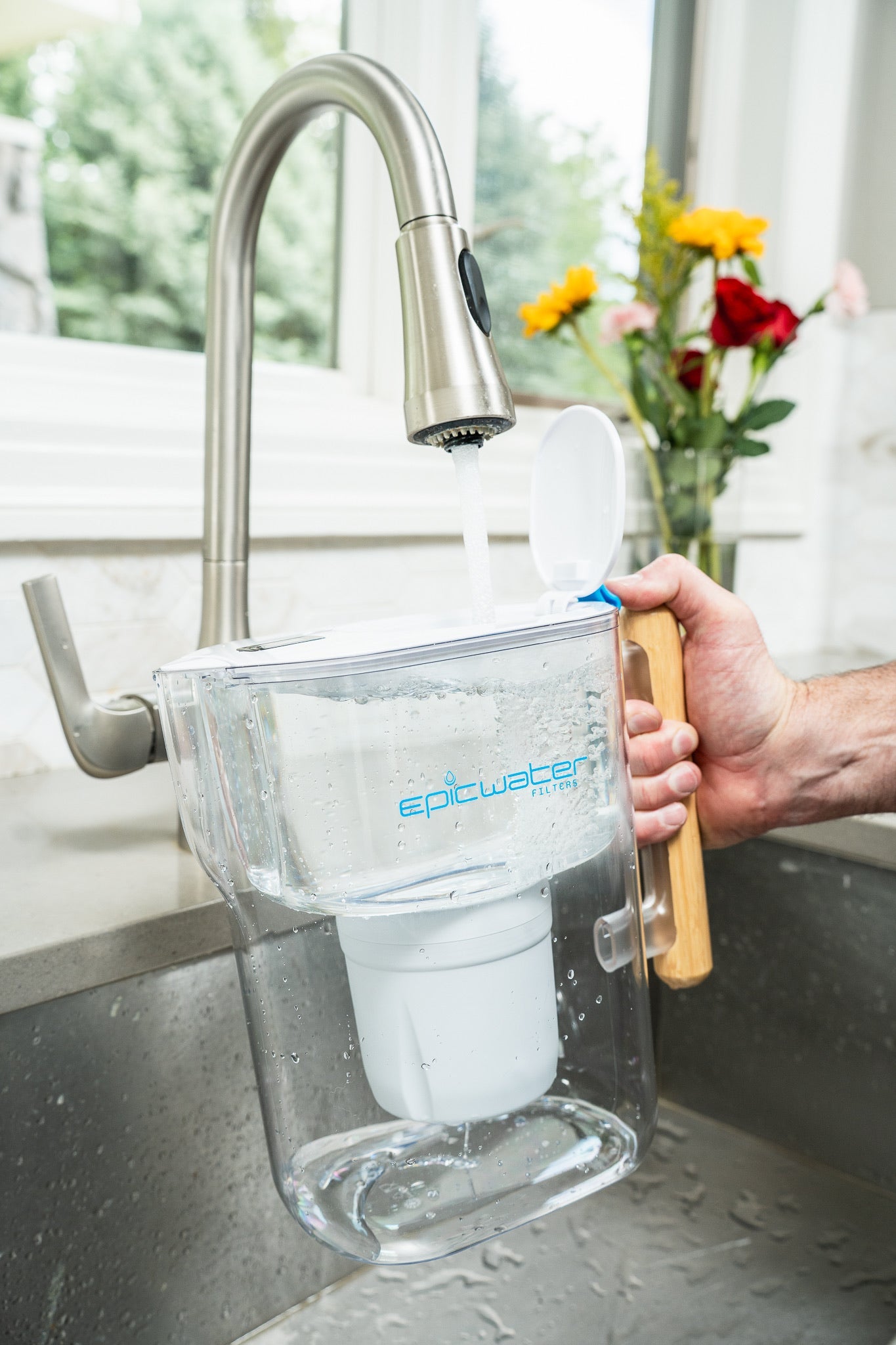 Pure XP Pitcher | Reduces Fluoride, PFAS, & Parasites