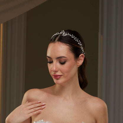 Elegant Crystal and Pearl  Hair Vine