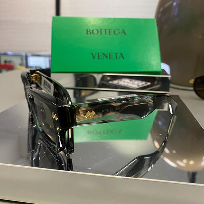 Bottega Veneta BV1351S-002 Sunglasses – Unisex Luxury Eyewear