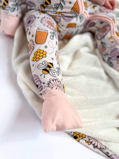 Sweet Honey Bee: Zippy