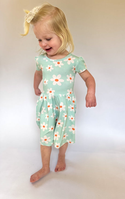 Darling Daisy: Skater Dress