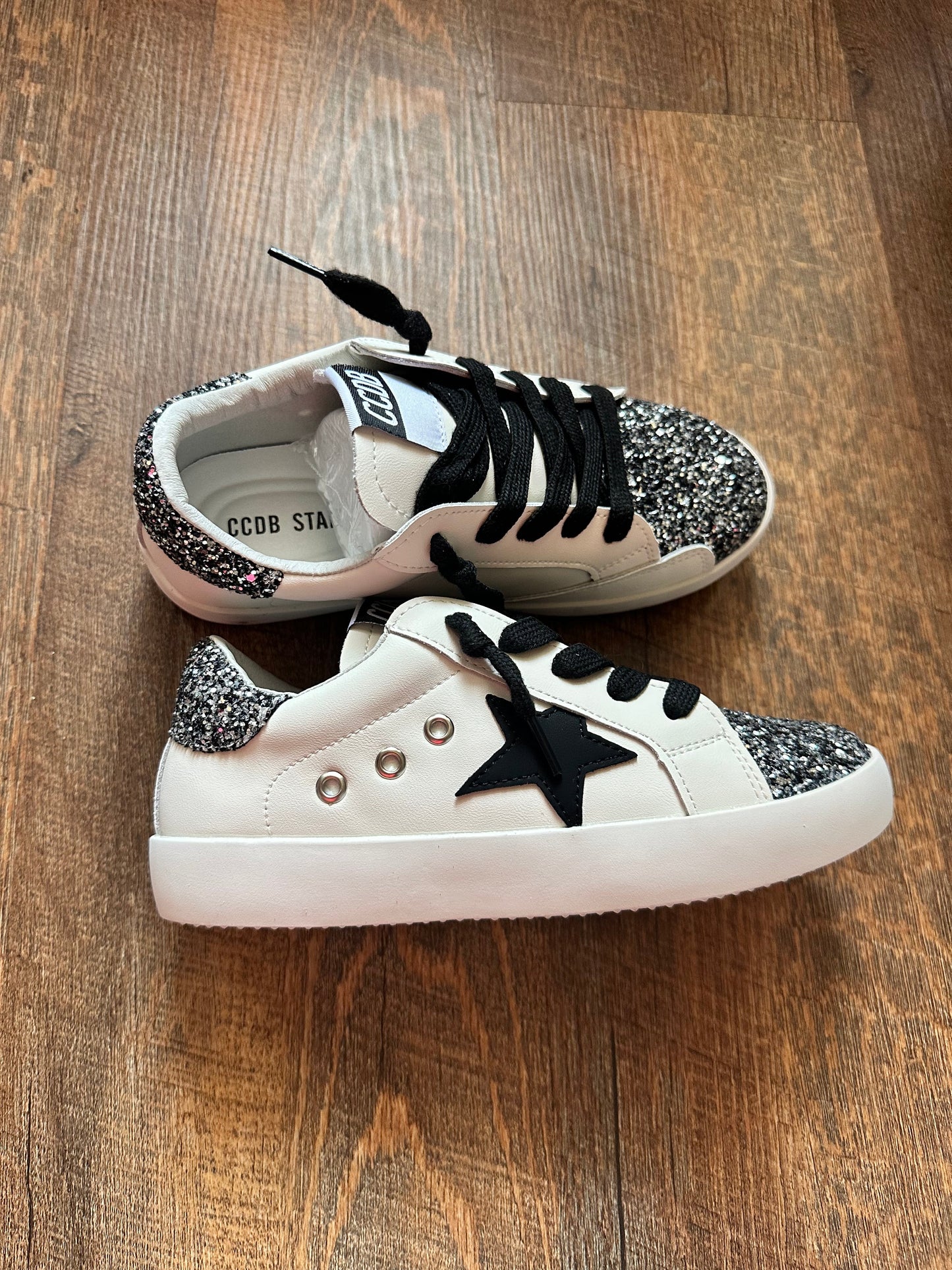 Black Star with Dark Glitter Mix