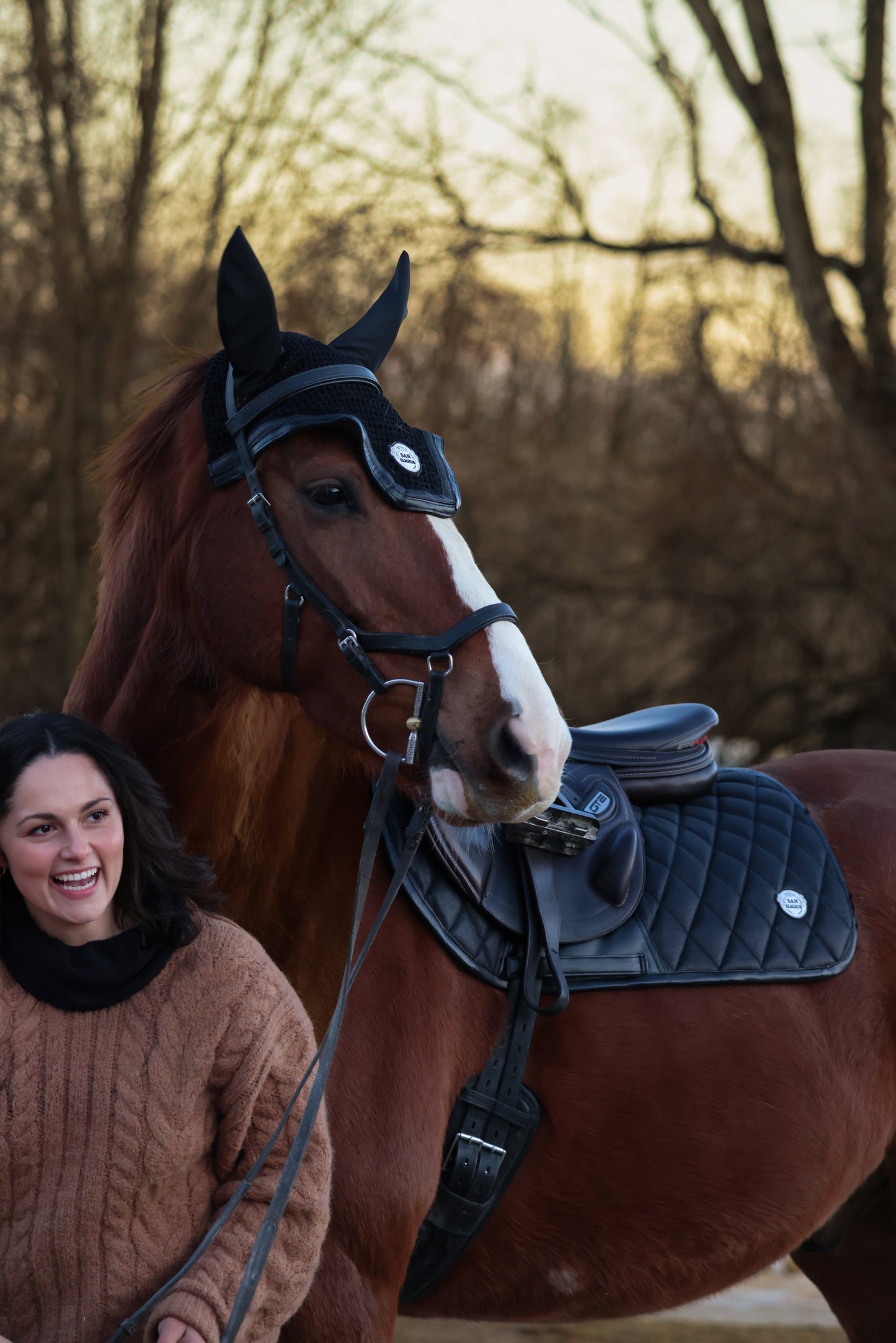 Horse Bonnet | Black Ice