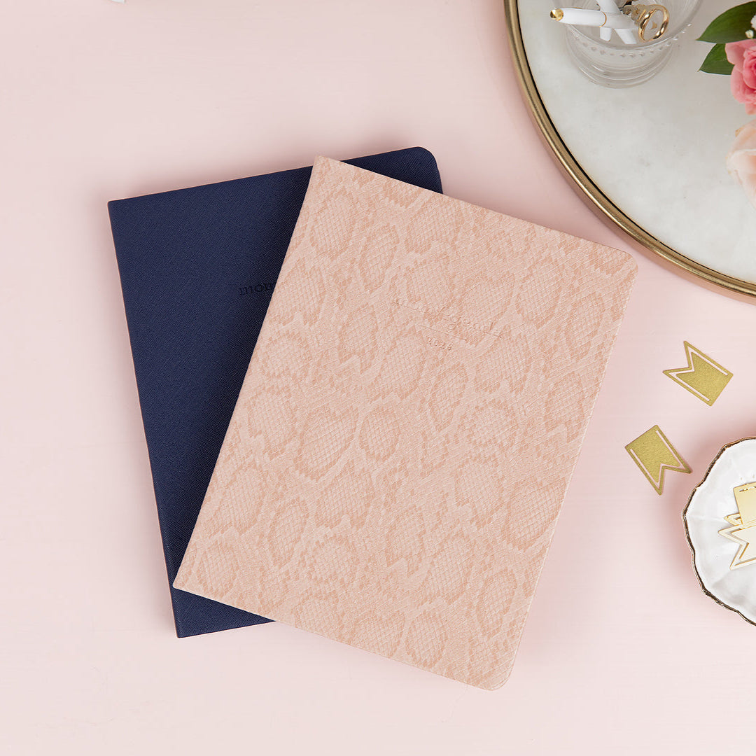 Mom Agenda Desktop 12-Month Planner 2026