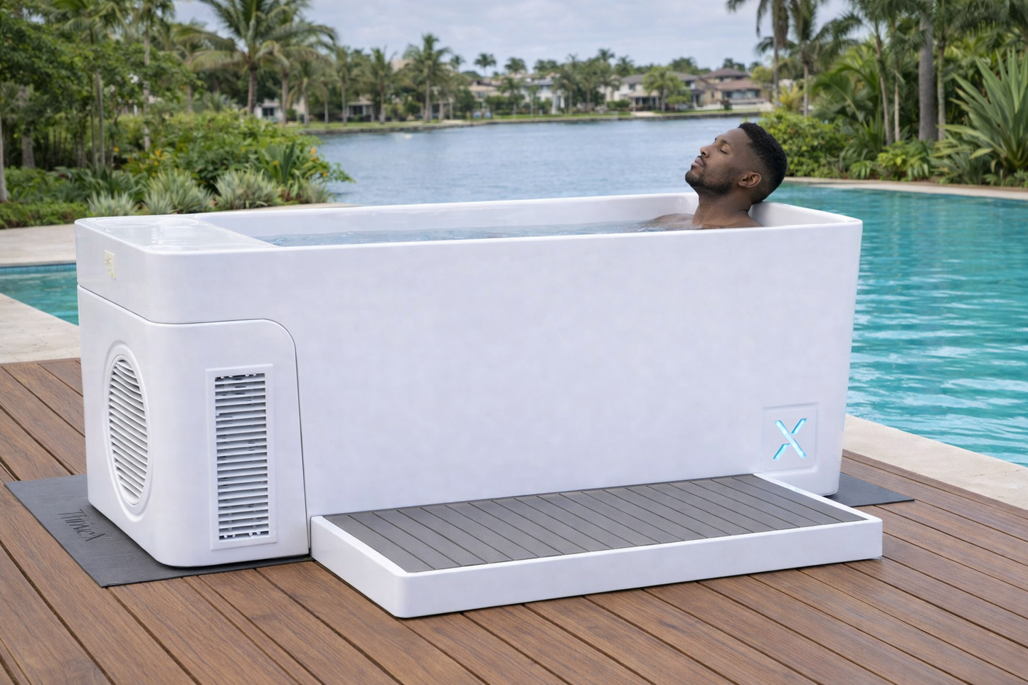 Echelon All-In-One Hot or Cold Plunge Tub