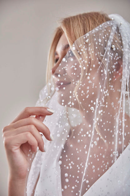 Bridal Veil, Veil with Pearls, One Layer Wedding Veil, Veil with Rhinestone-D180