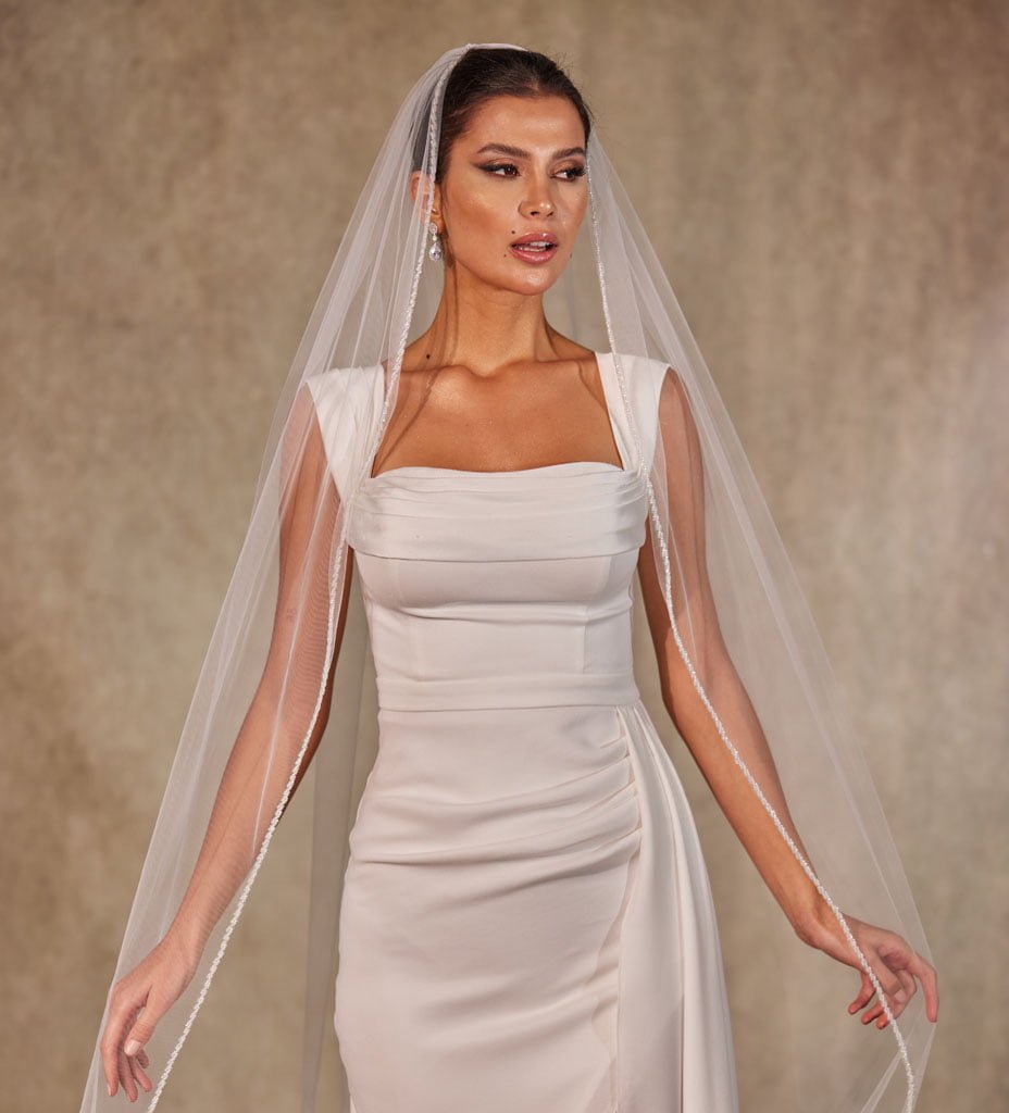Crystal Knot Beaded Edge Wedding Veil - D250
