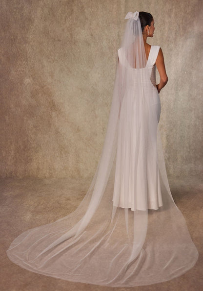 Elegant Bow Wedding Veil