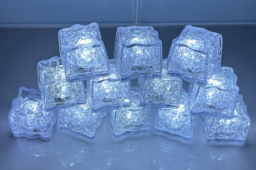 REVO White LED Light Up Ice Cube™ | 12 Pk